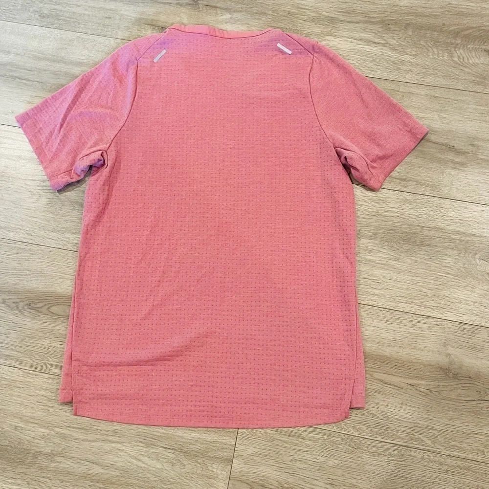Nike Dri-FIT UV Miler Men’s Short-Sleeve Running Shirt 'Pink' DD1535-614